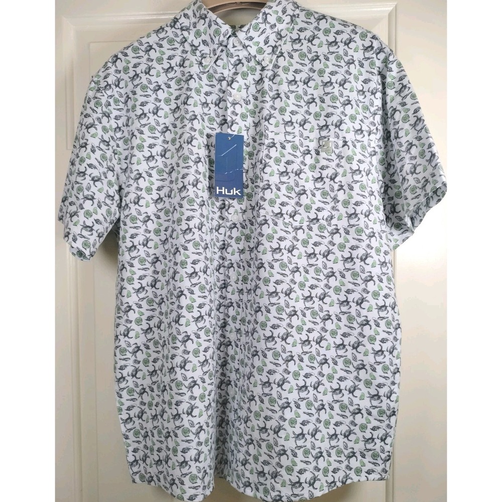 NWT Huk Kona Shirt Mens Medium M White Short Sleeve Button Up Crab Seafood